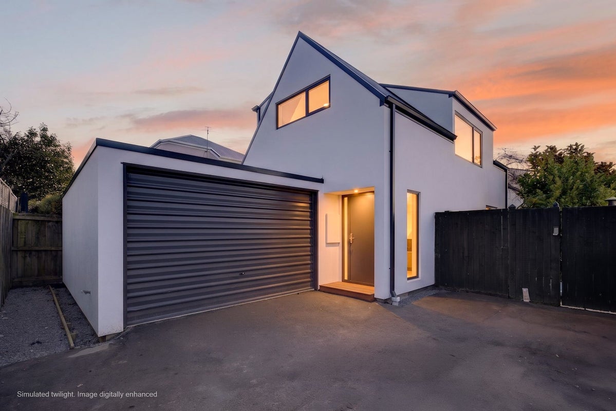 30 Coles Place, St. Albans, Christchurch City, Canterbury - Carousel 1