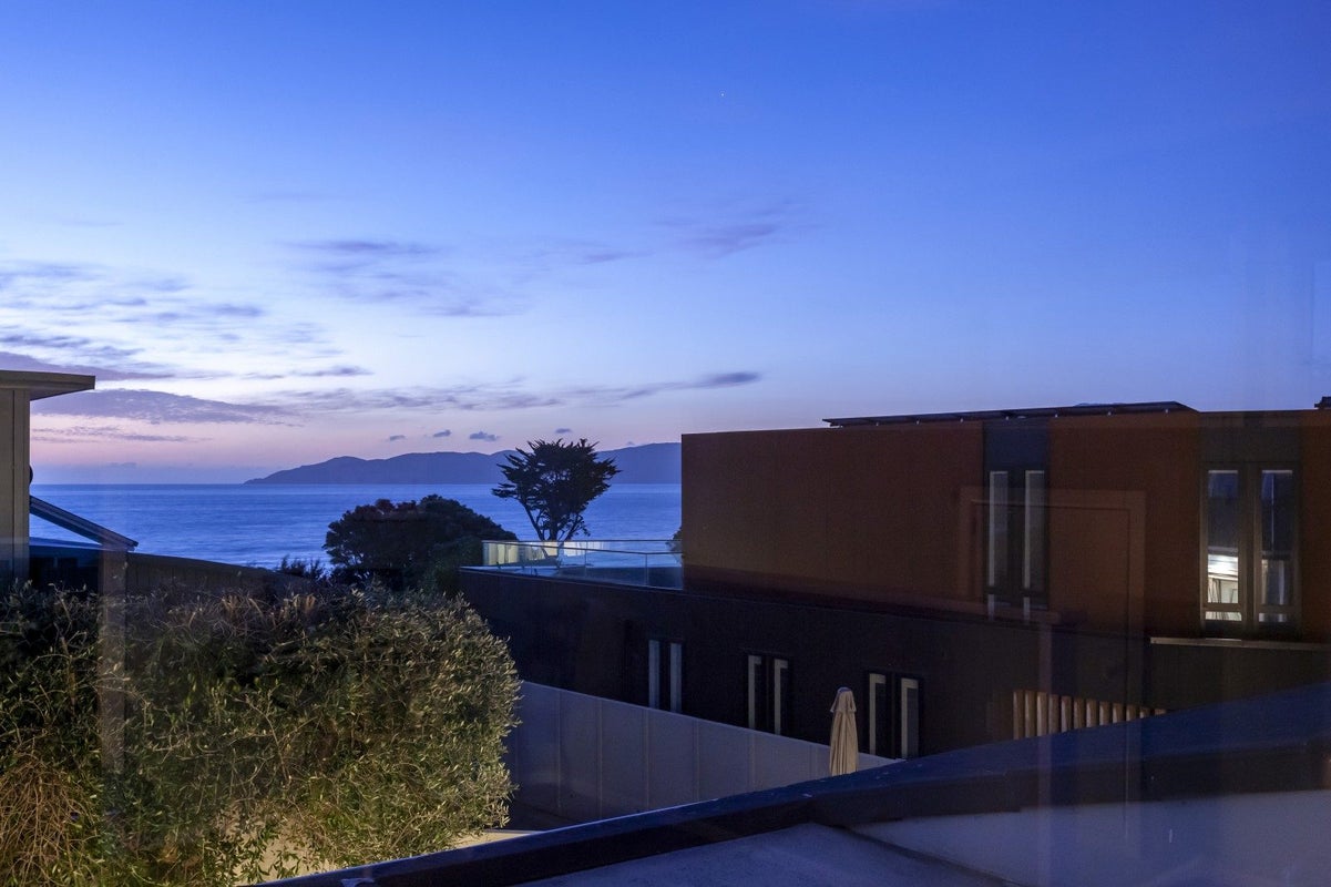 30 Newry Road, Raumati Beach, Paraparaumu - Carousel 35