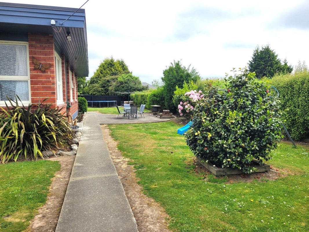 49 Wilkin Street, Temuka - Carousel 2