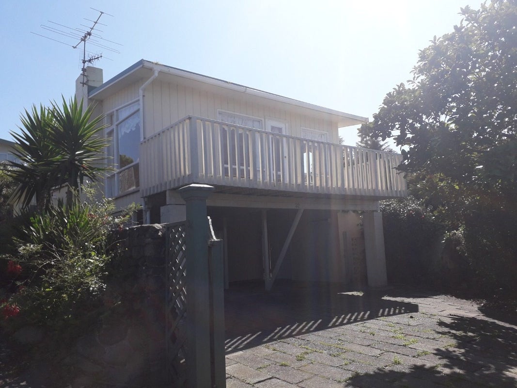 32 City View Grove, Harbour View, Lower Hutt - Carousel 1