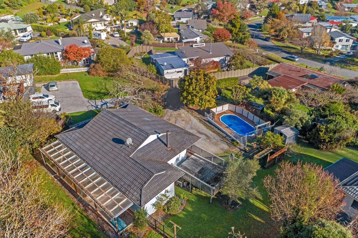 51 Seddon Crescent, Whataupoko, Gisborne - Carousel 24