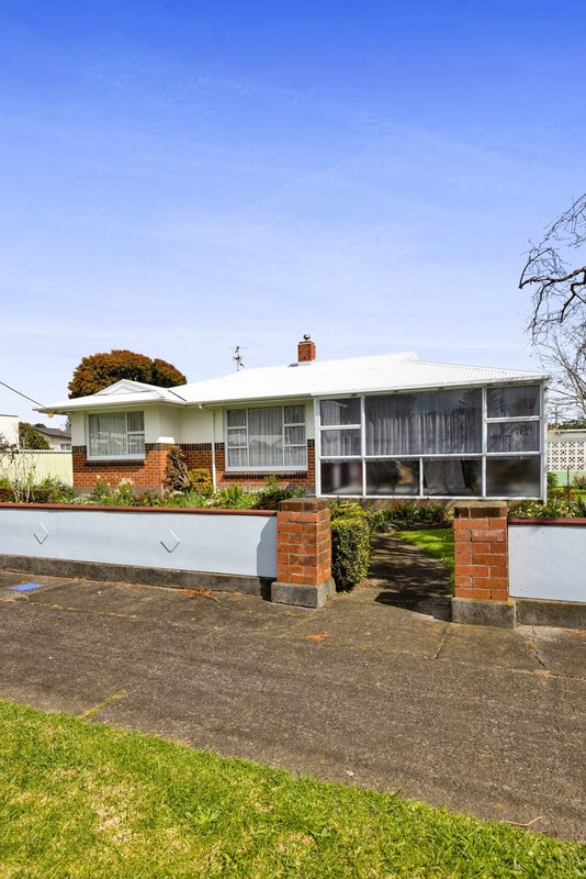 75 Domett Street, Waitara, Waitara - Carousel 1