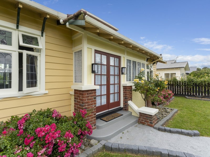 15 Rainforth Street, Roslyn, Palmerston North - Carousel 2