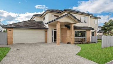 32 Kestev Drive, Flat Bush, Auckland - Carousel 1