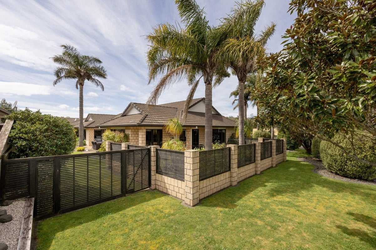 1 Botany Place, Ohauiti, Tauranga - Carousel 25