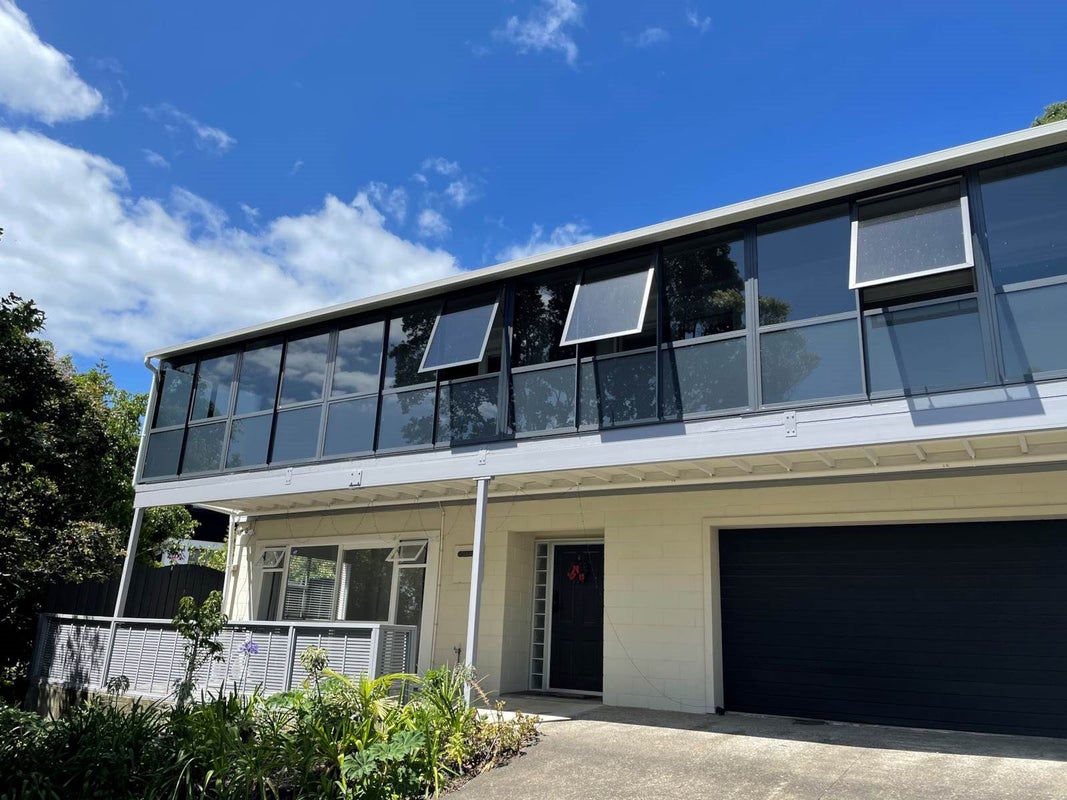 50 Newhaven Terrace, Mairangi Bay, Auckland - Carousel 2