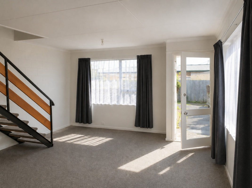 6/202 Crinan Street, Appleby, Invercargill - Carousel 2