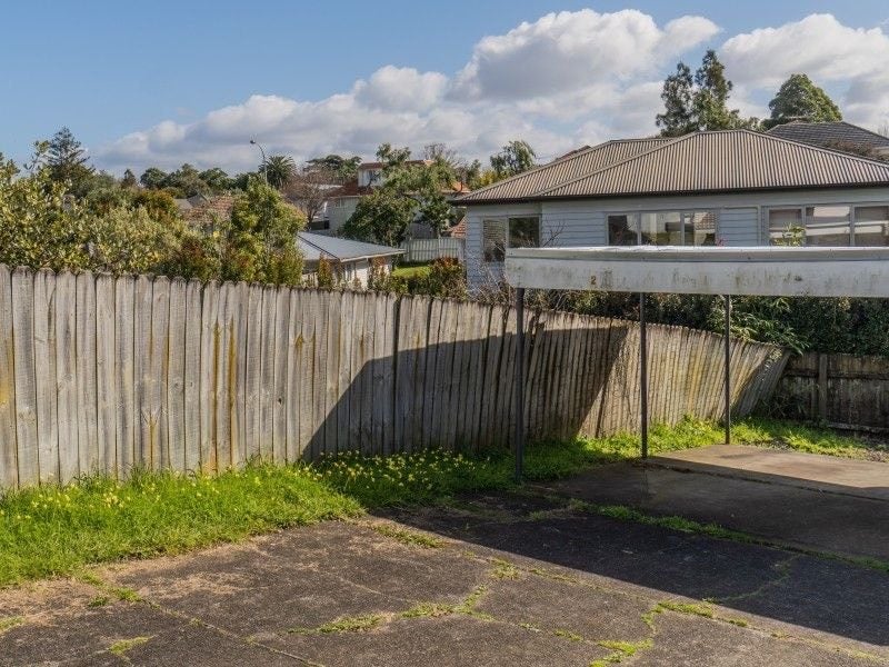 2/3 Epping Street, Glen Innes, Auckland - Carousel 7