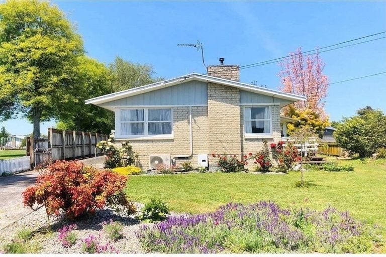 52 Hendon Road, Fairview Downs, Hamilton - Carousel 1
