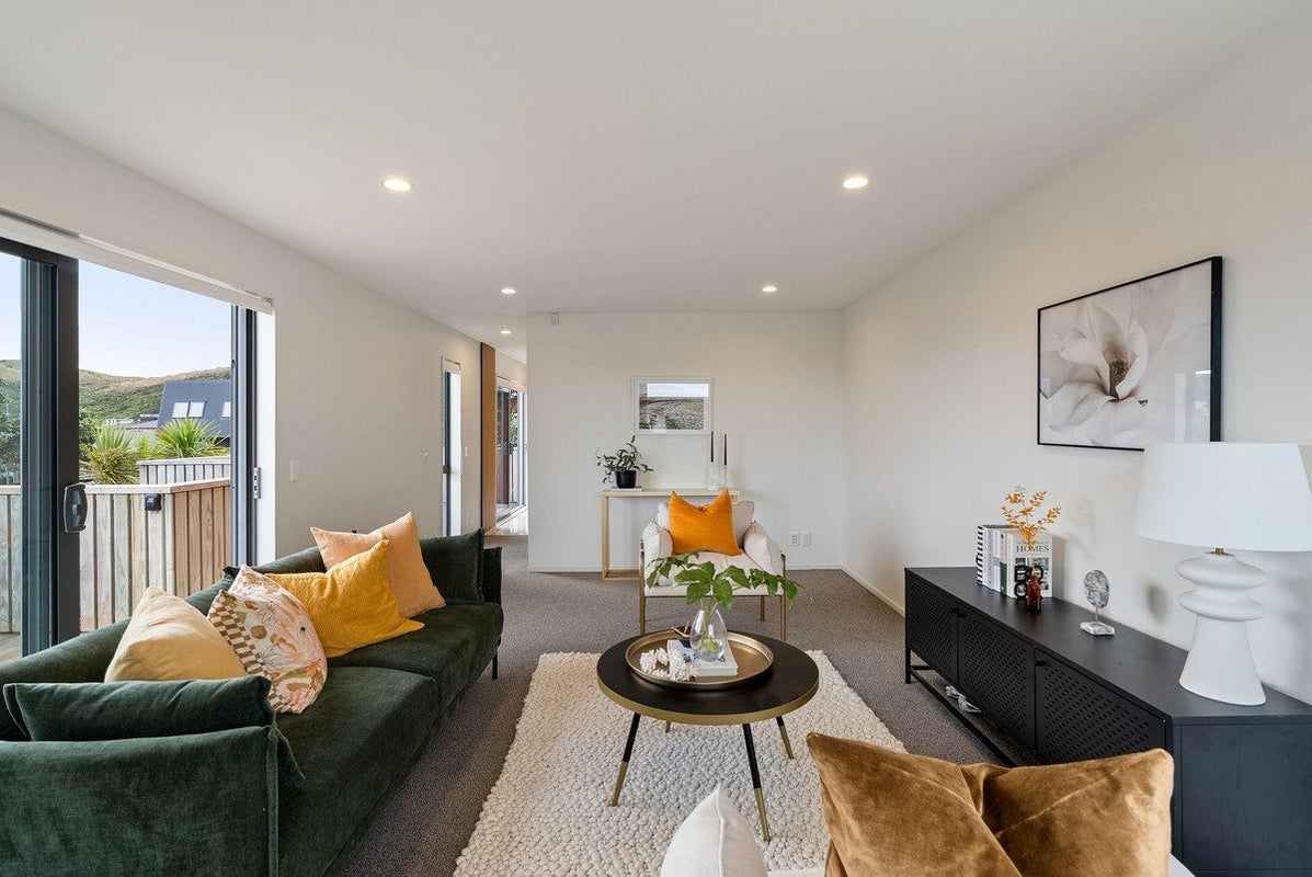 63 Woodridge Drive, Woodridge, Wellington, Wellington - Carousel 1