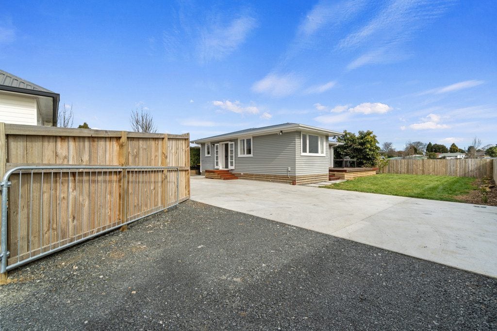 38B Whitaker Street, Kihikihi, Te Awamutu - Carousel 1