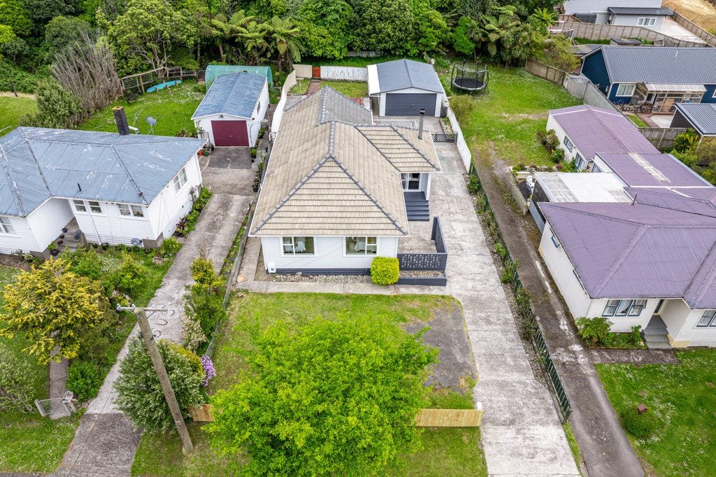 52 Lees Grove, Wainuiomata, Lower Hutt - Carousel 34