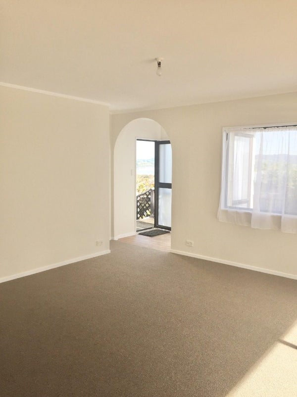 11B Raumati Crescent, Onerahi, Whangarei - Carousel 2