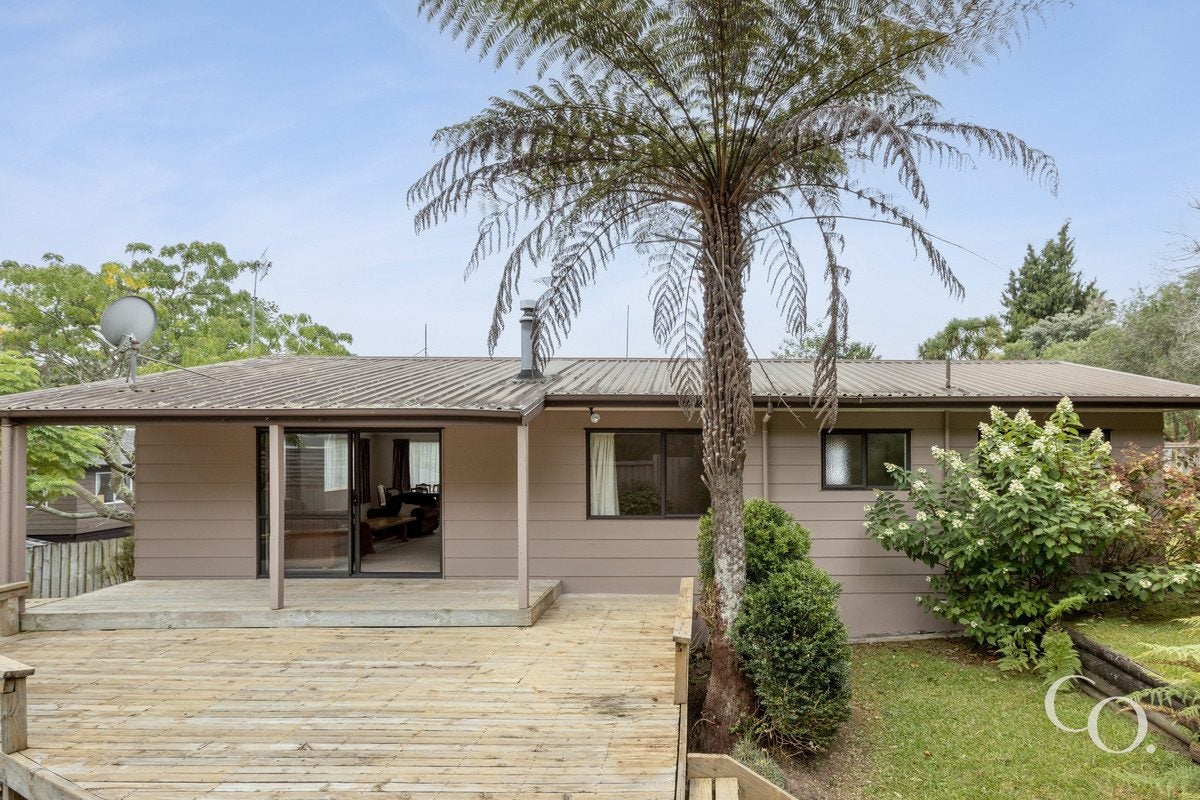 4/4 Pukeko Lane, Brookfield, Tauranga - Carousel 1
