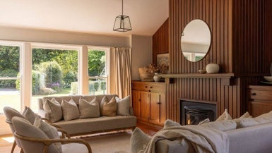209 Lyndhurst Road, Frimley, Hastings - Carousel 1