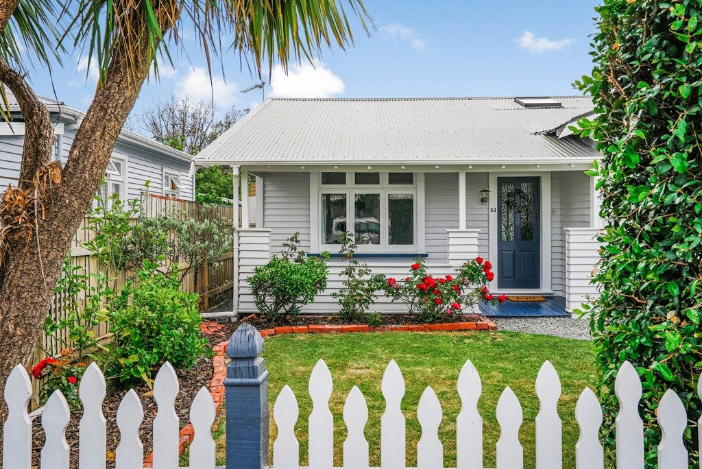 51 Nelson Street, Petone, Lower Hutt - Carousel 29