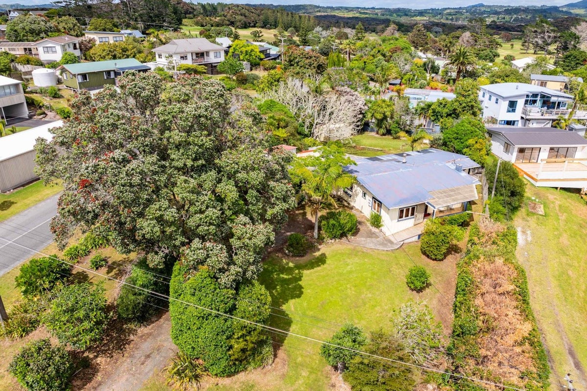 12 Ellen Street, Mangawhai Heads, Kaipara, Northland - Carousel 1