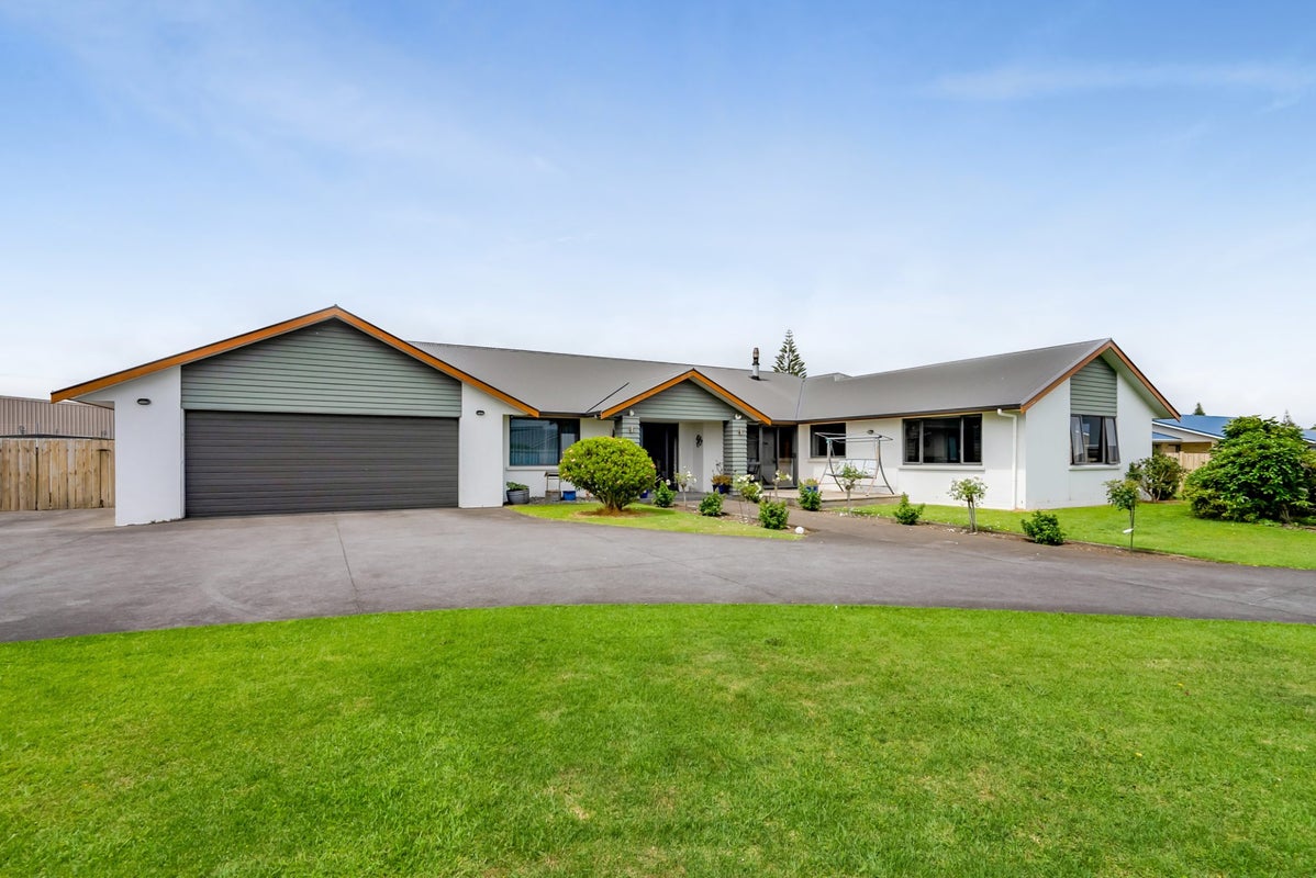 50B Penrod Drive, Bell Block, New Plymouth - Carousel 1