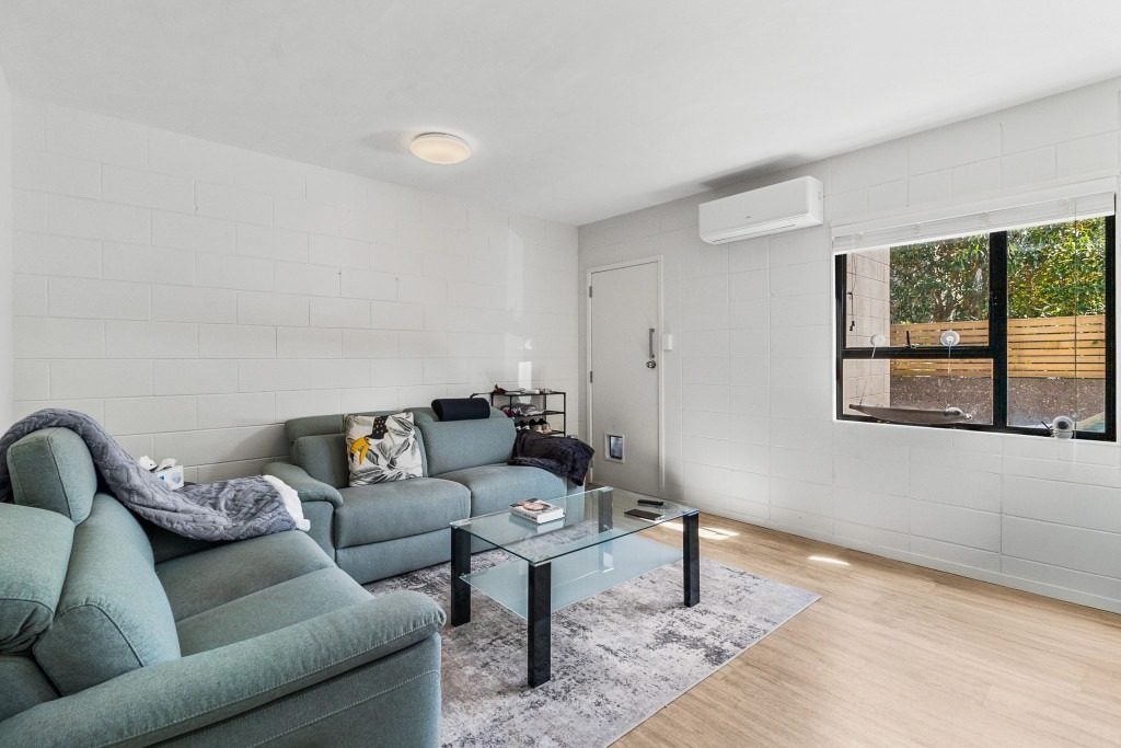 6/41 Woodward Road, Mount Albert, Auckland - Carousel 2