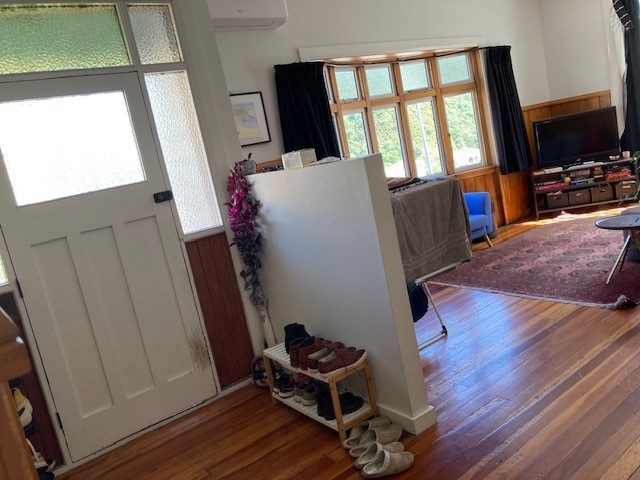 29 Domanski Crescent, Owhiro Bay, Wellington - Carousel 2