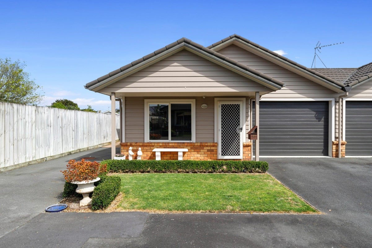 21/241 Killarney Road, Frankton, Hamilton - Carousel 1