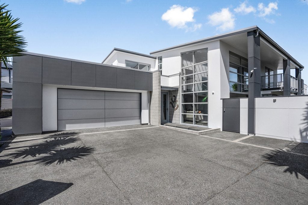 94B Epuni Street, Epuni, Lower Hutt - Carousel 2