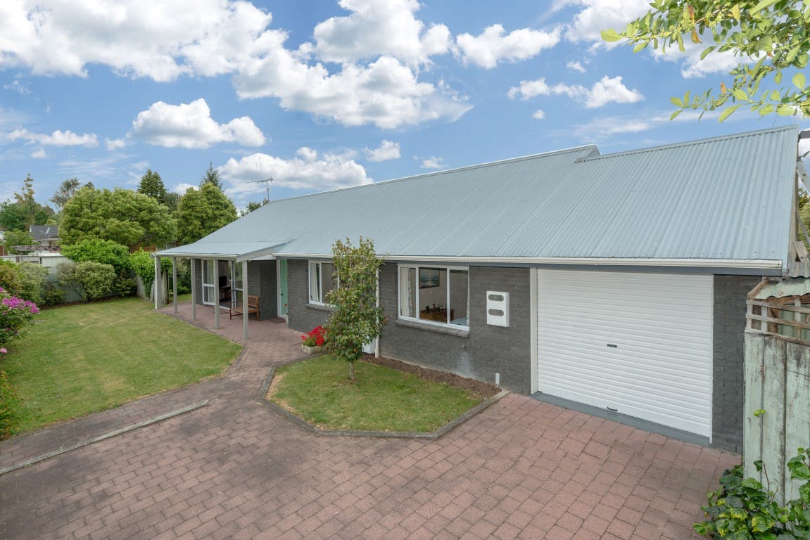 200B Nixon Street, Hamilton East, Hamilton - Carousel 1