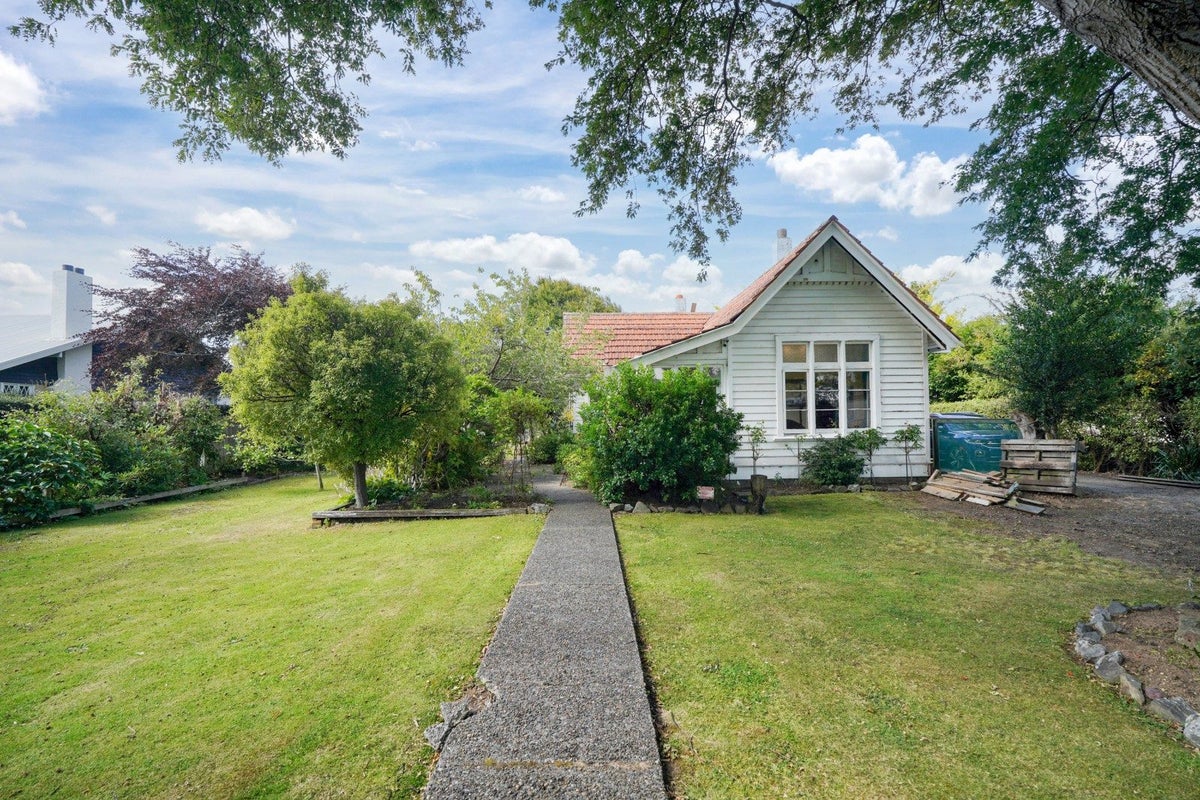 47 Albert Street, Gladstone, Invercargill - Carousel 1