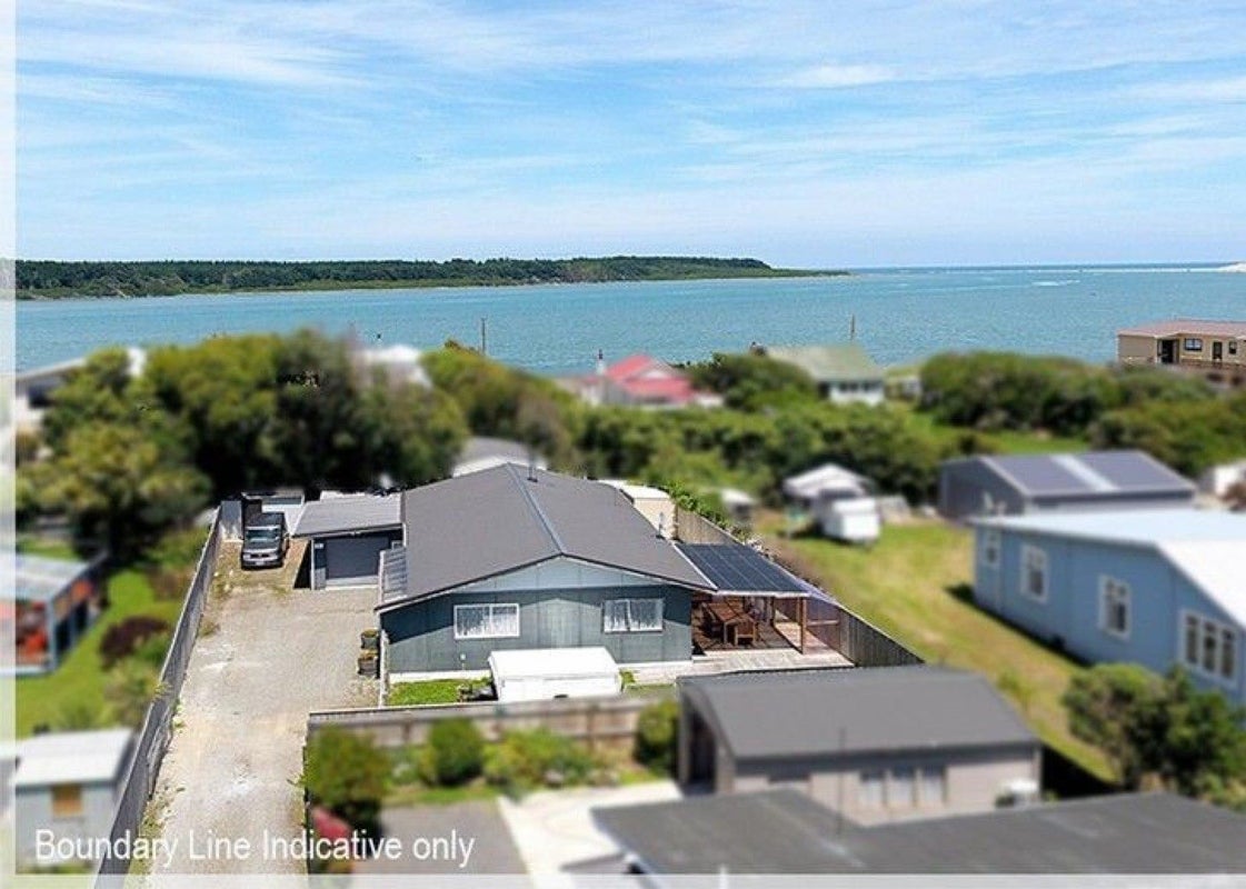 16A Shortt Street, Foxton Beach, Foxton - Carousel 2