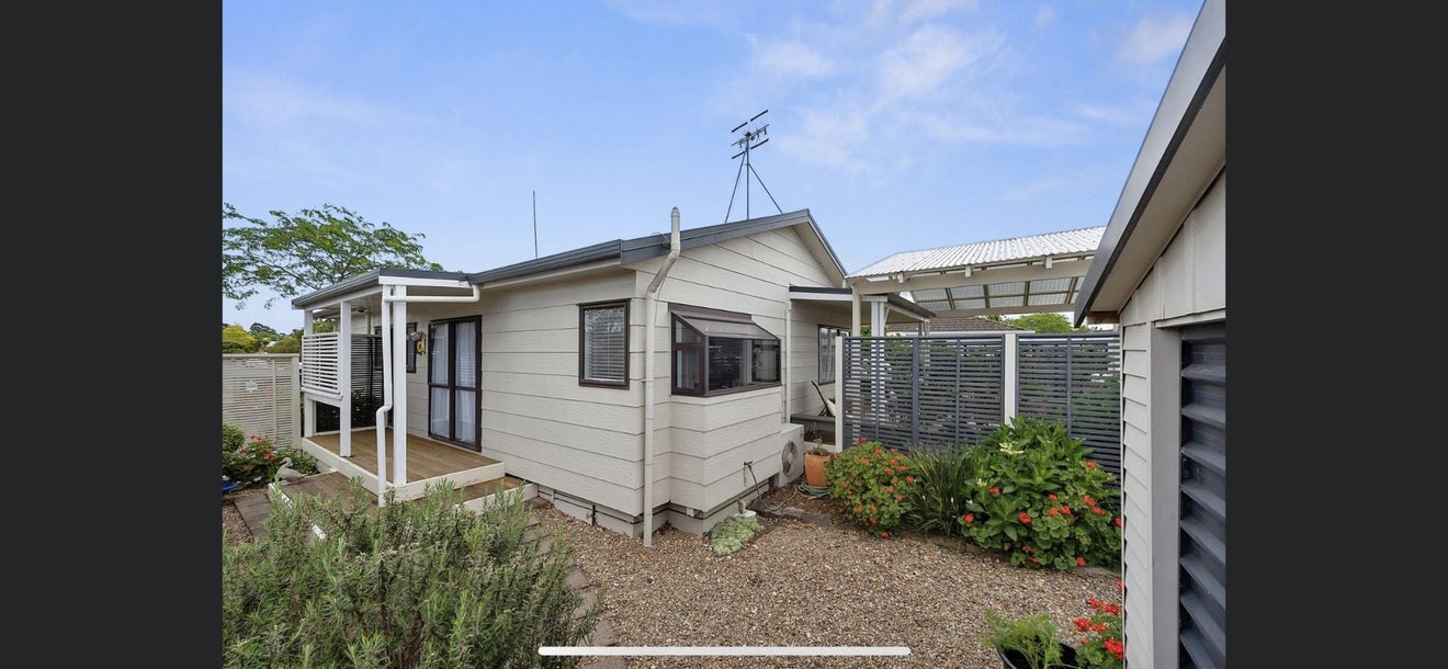 69 Waterford Road, Fitzroy, Hamilton - Carousel 1