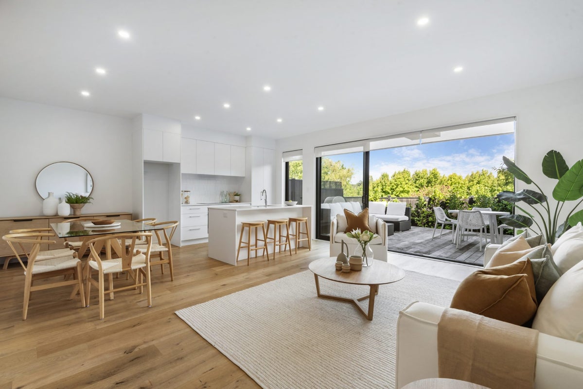 6 Whetiko Way, Belmont, Auckland - Carousel 2