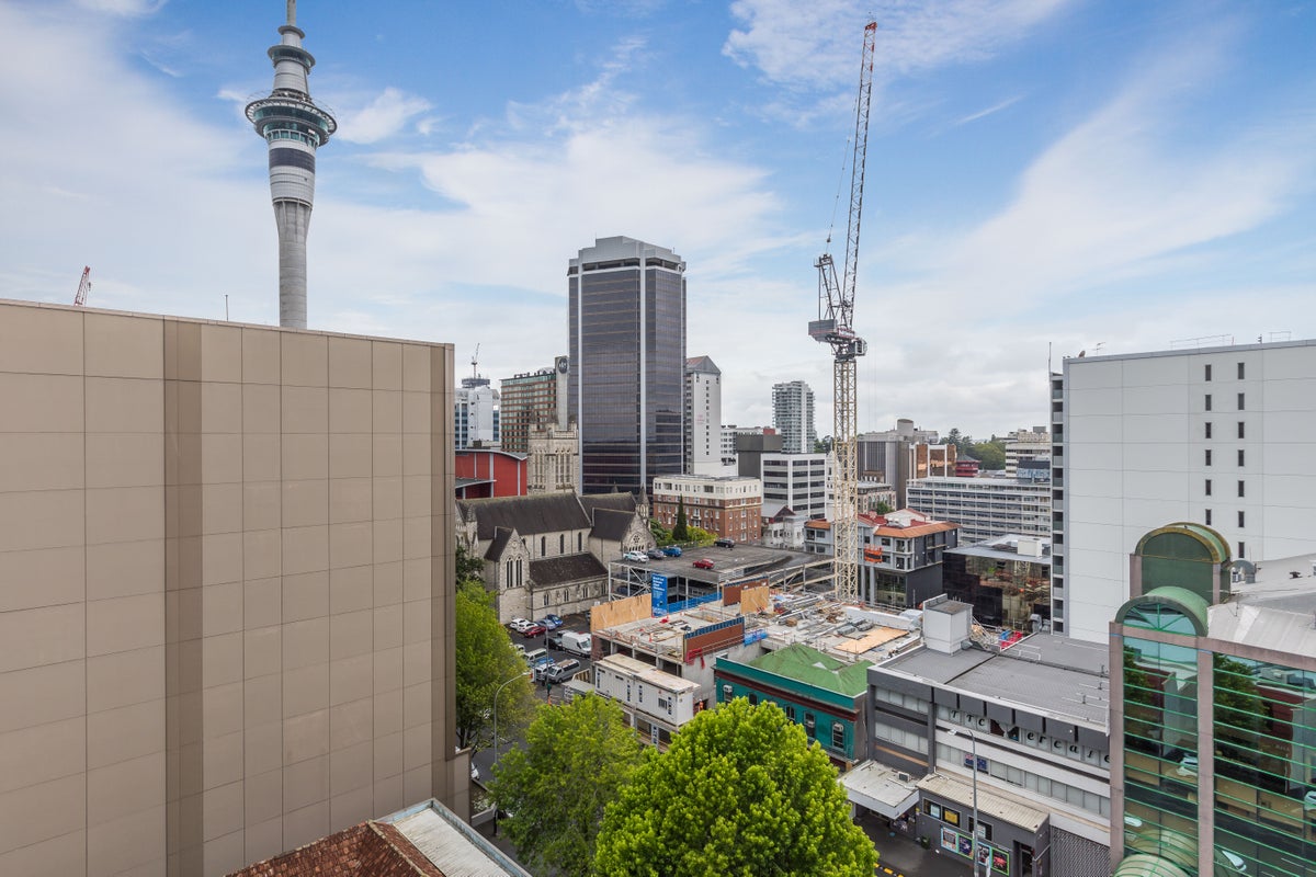 11J/147 Hobson Street, Auckland Central, Auckland - Carousel 2