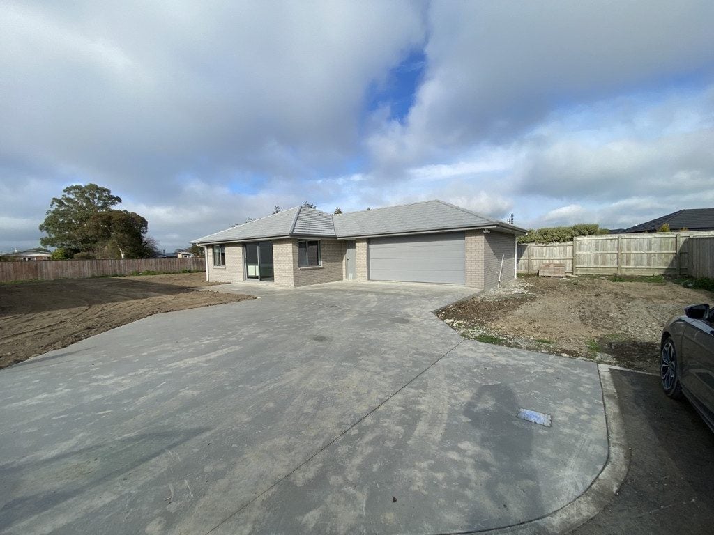 243 High Street, Solway, Masterton - Carousel 1