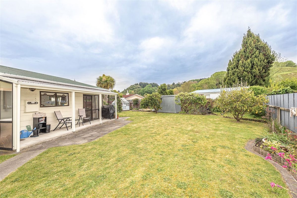 2 Ash Place, Aramoho, Whanganui - Carousel 17