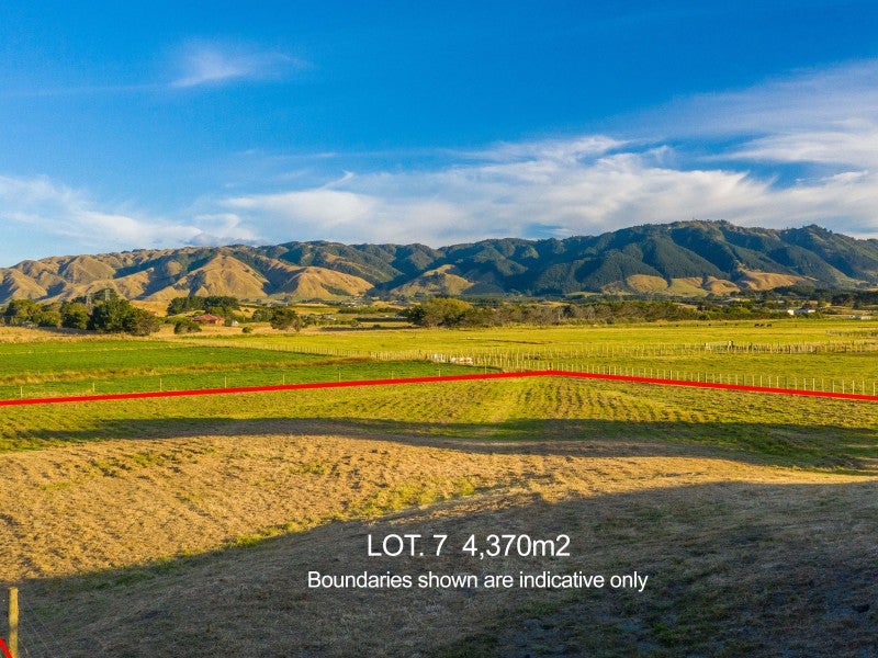 37 Kitchener Street, Te Horo Beach - Carousel 2