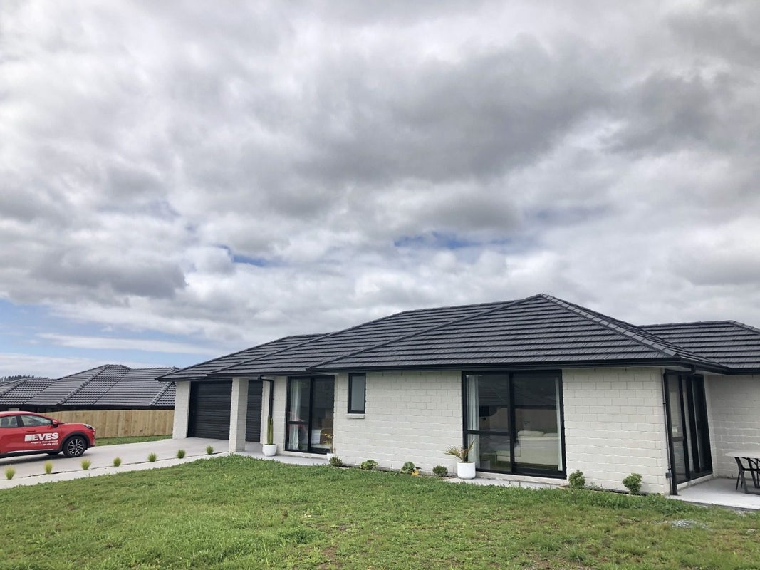 131 Wairau Drive, Tikipunga, Whangarei - Carousel 1