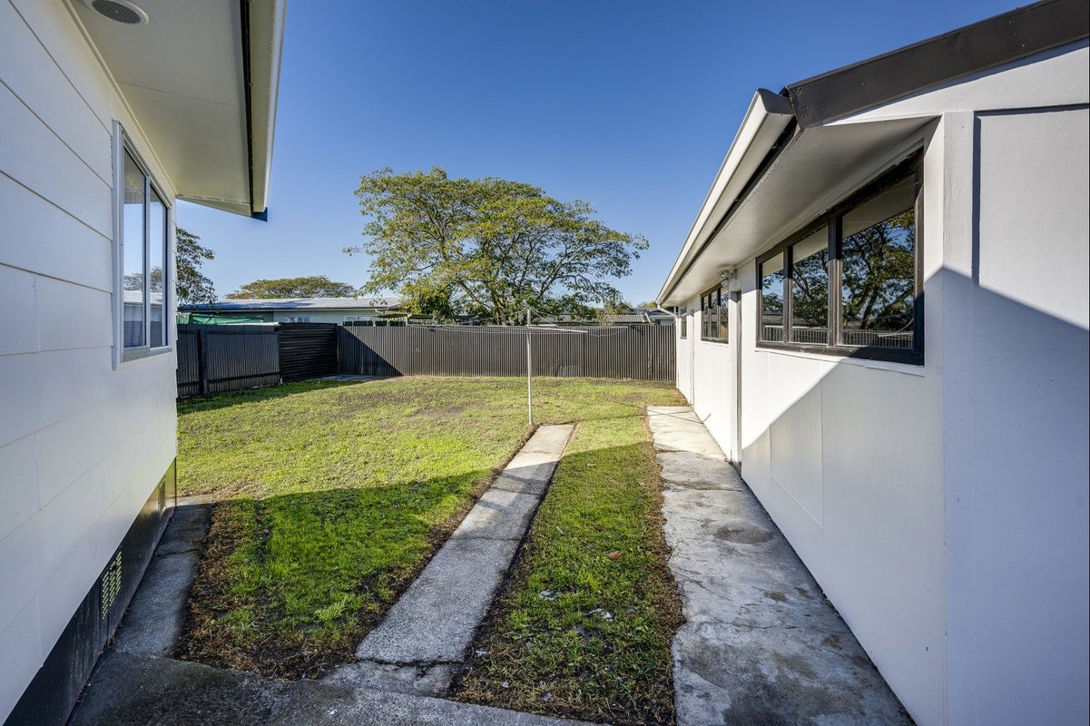 9 Weddell Street, Flaxmere, Hastings - Carousel 20