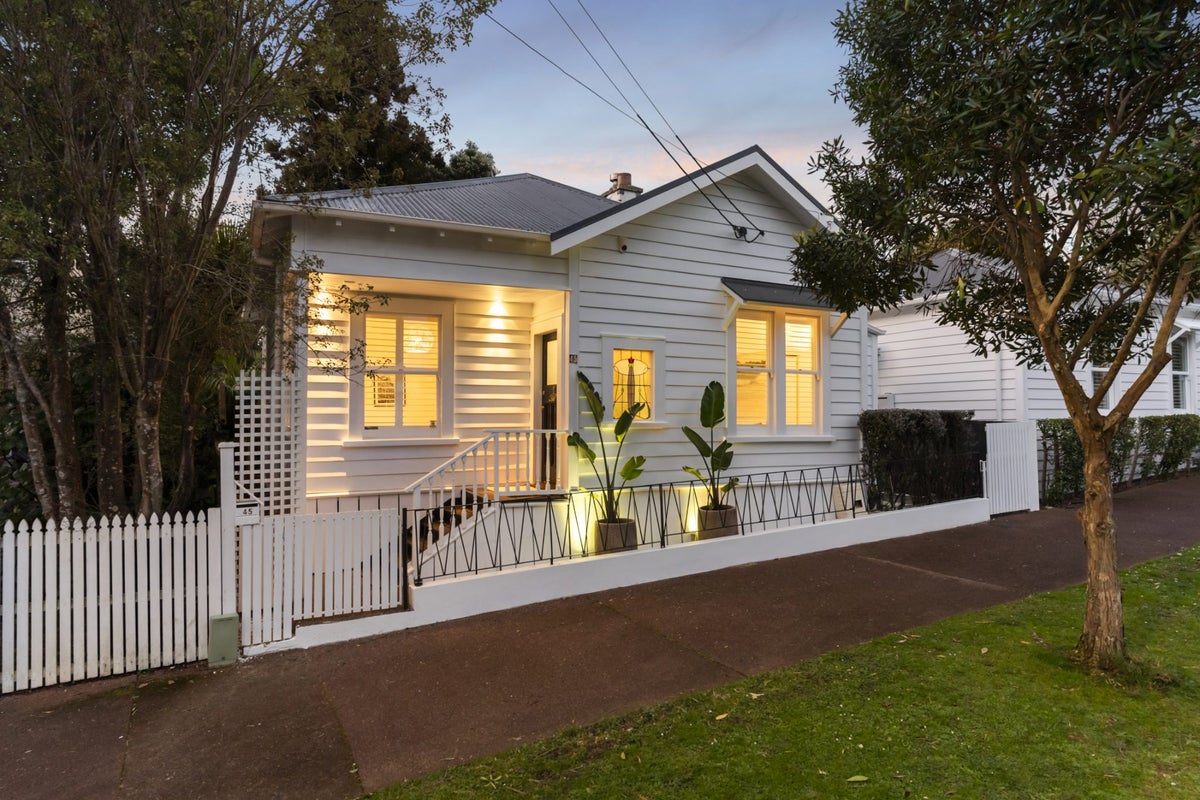 45 Pompallier Terrace, Ponsonby, Auckland - Carousel 1