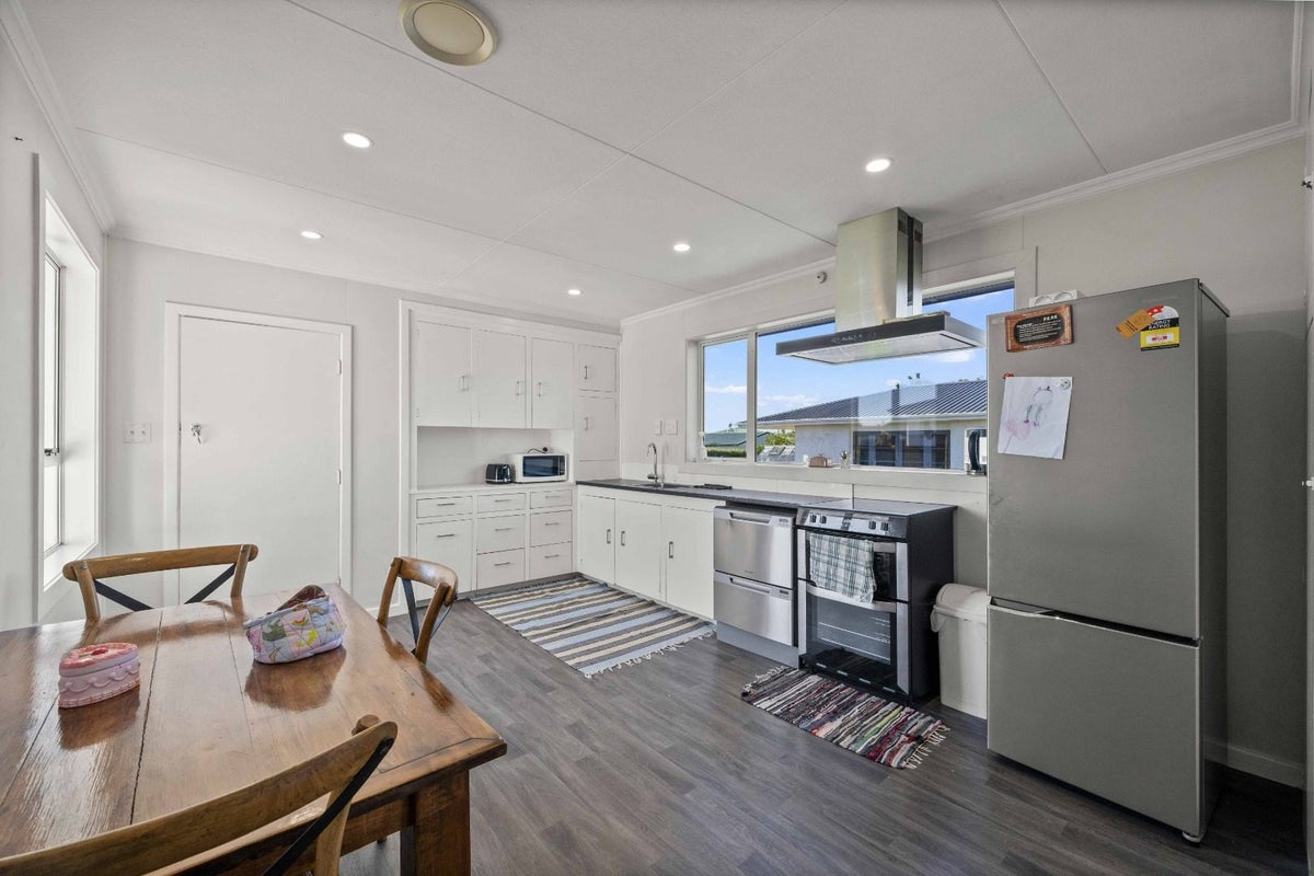 177 Stobo Street, Grasmere, Invercargill - Carousel 2