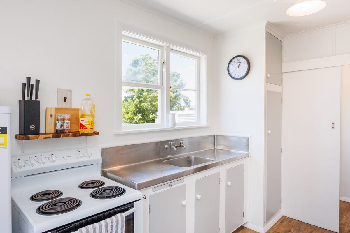 25 Humber Street, Roslyn, Palmerston North - Carousel 2