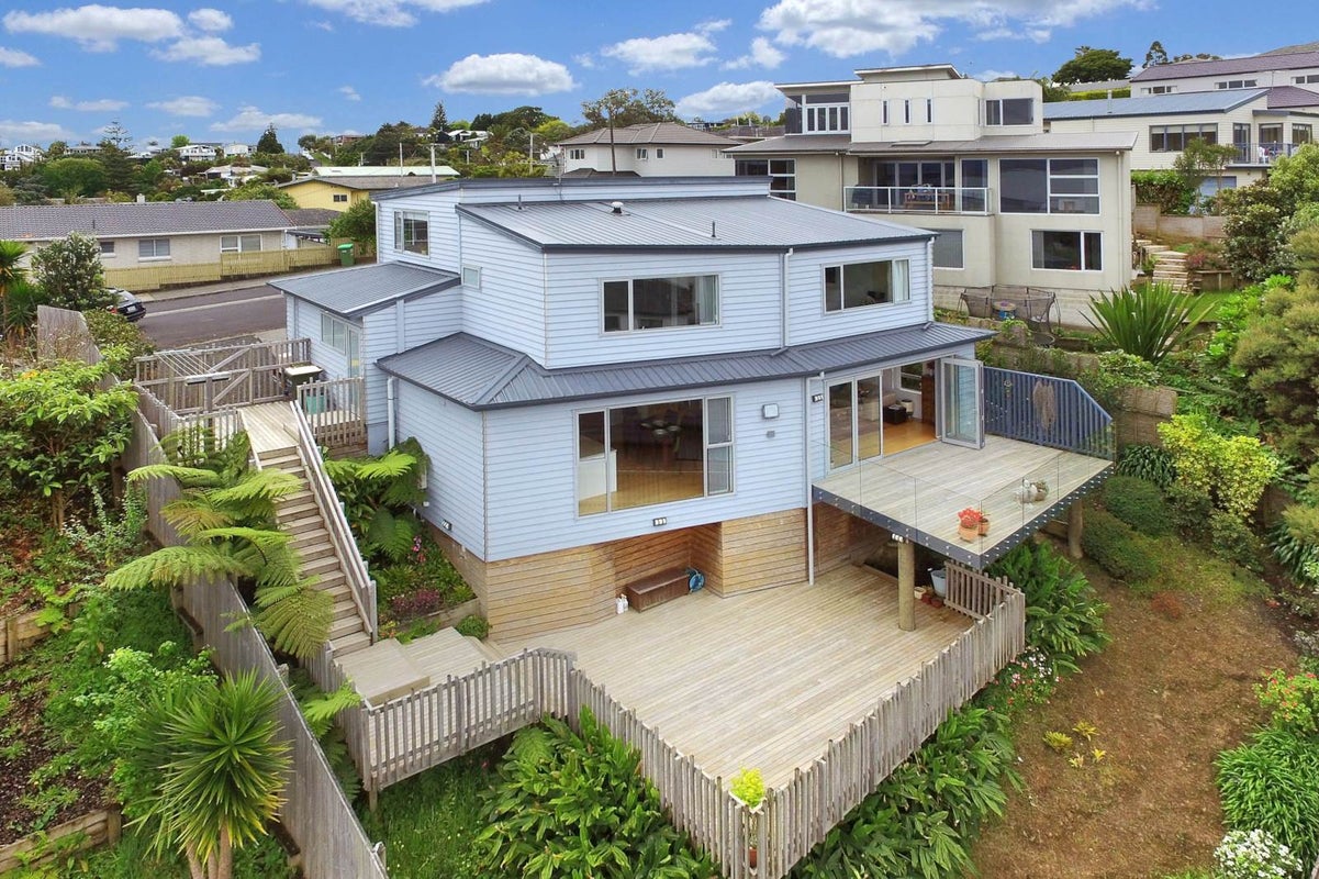 9 Mariners View Road, Beach Haven, Auckland - Carousel 25