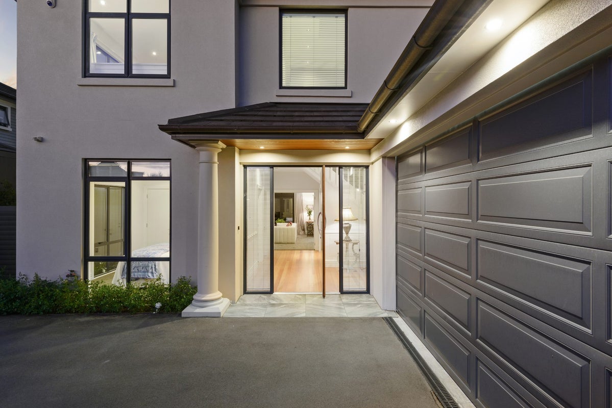 40B McDougall Avenue, St Albans, Christchurch - Carousel 2