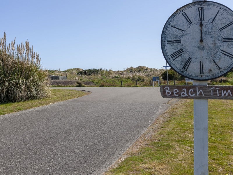 53A Reay MacKay Grove, Waikawa Beach, Manakau - Carousel 10