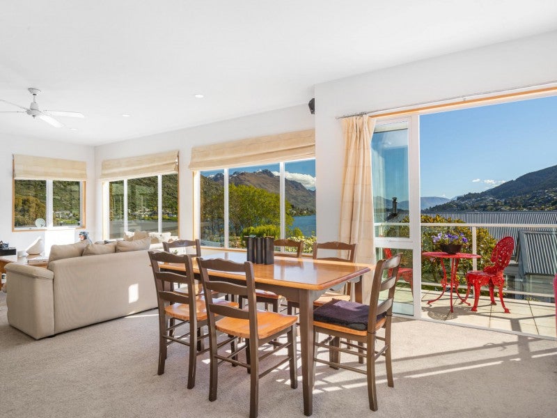 7 YEWLETT Crescent, Frankton, Queenstown - Carousel 2
