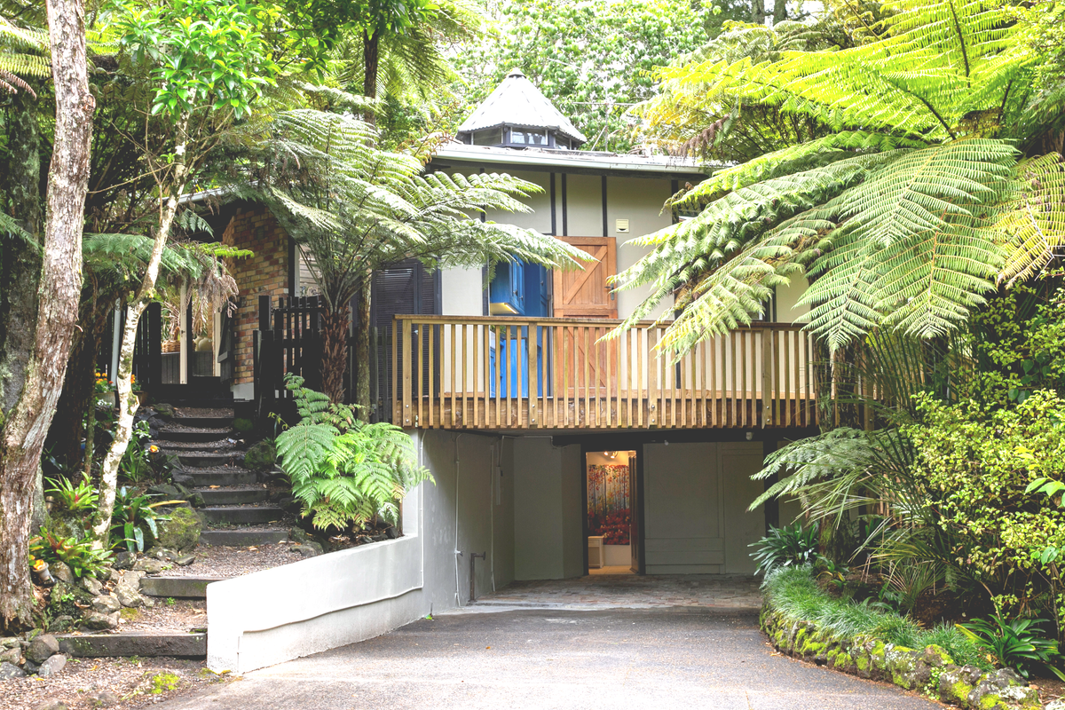 539 South Titirangi Road, Titirangi, Auckland - Carousel 2