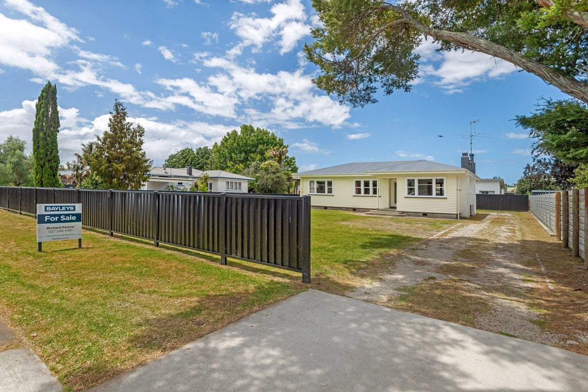 40 Macdonald Street, Te Hapara, Gisborne - Carousel 1