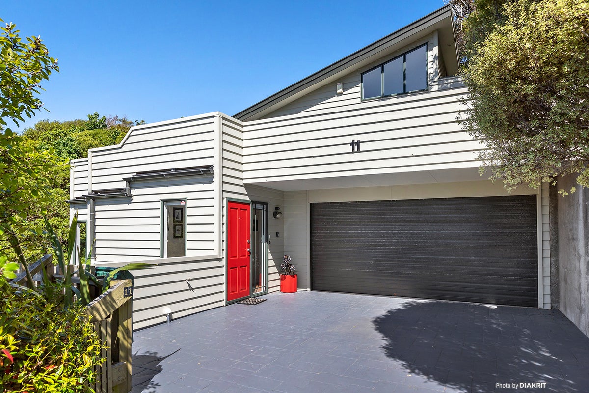 11 Bladon Terrace, Ngaio, Wellington - Carousel 1