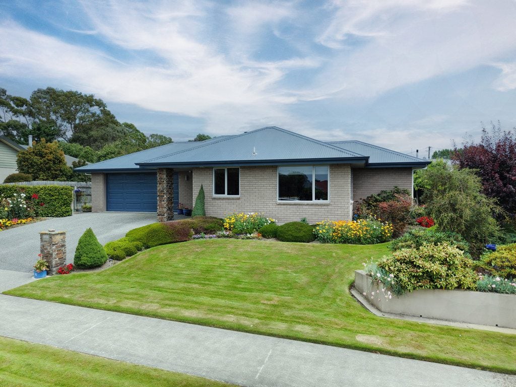 26 Hannah Place, Holmes Hill, Oamaru - Carousel 37