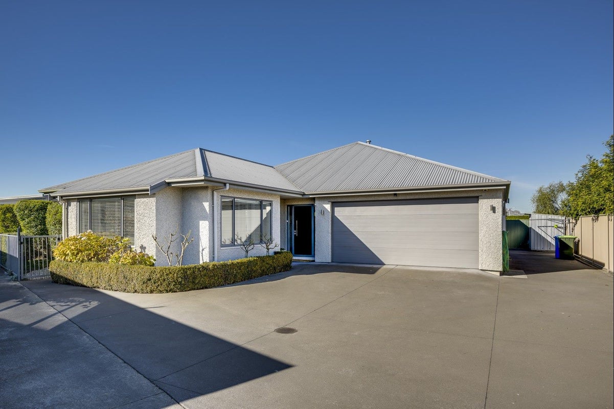 8 Anna Lane, Raureka, Hastings - Carousel 2