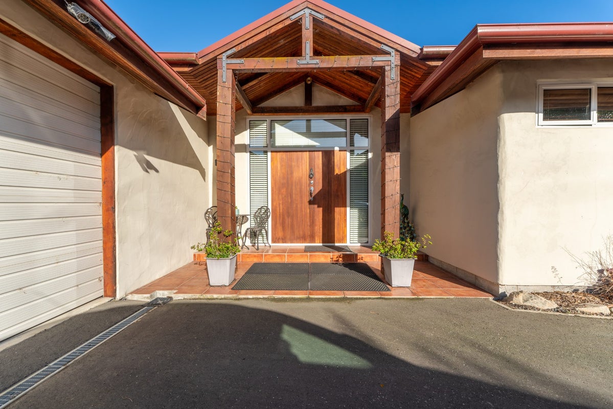 151 Downs Road, Geraldine Downs - Carousel 2